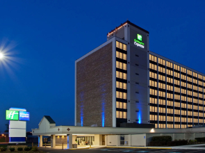 Holiday Inn Express Washington DC SW - Springfield by IHG