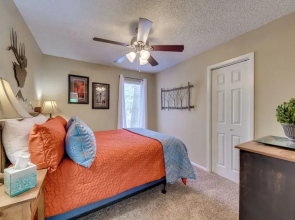 Ruidoso Home w/ Patio, Walk to Restaurants!