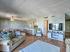 Simple North Wildwood Condo - Steps to Beach!