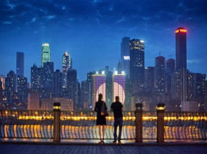 Chongqing Royal Serviced Apartment