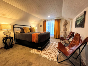 Sea Glass Inn