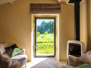 Appartement d'une chambre avec piscine partagee jardin clos et wifi a Forcalquier