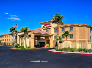 Hampton Inn & Suites Palmdale