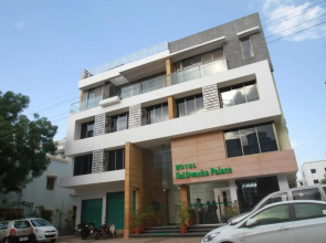 Hotel Sai Dwarka Palace