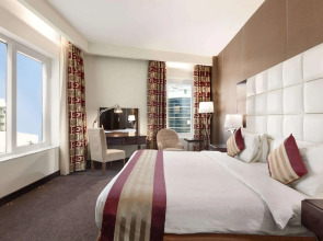 Отель Howard Johnson by Wyndham Bur Dubai