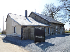 Very spacious house with sauna, spa and countryside views