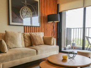 w Fascinating 1BR With Balcony in Miraflores