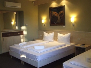 Vineyard Inn