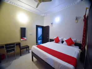 Oyo Home 3688 Apartment Palace