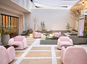 Denbasta Signature Hotel