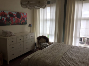 Emma's home
