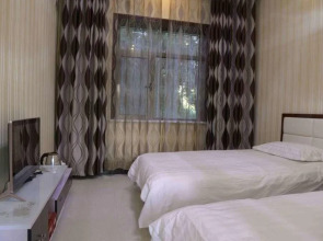 Ancient City Dragon Gate Inn