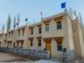 Ladakh Sarai Resort