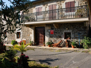 Apartment With 2 Bedrooms in Viveiro, With Wonderful Mountain View, Enclosed Garden and Wifi Near the Beach