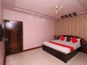 OYO 28469 Shivanya Guest House