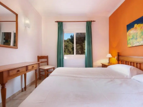 Apartment - 1 Bedroom with Pool and WiFi - 103217