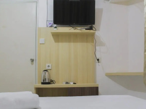 Stylish and Posh Studio Aeropolis Apartment