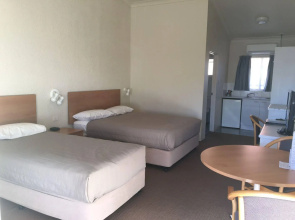 Boulevarde Motor Inn