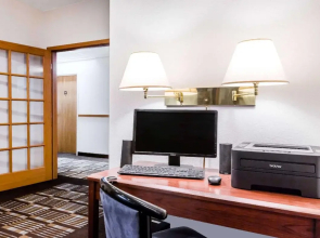 Super 8 by Wyndham Ida Grove