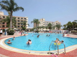 Tsokkos Gardens Hotel & Apartments