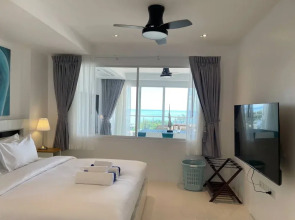 A26 - 2 Bdr Condo, Stunning Sea View, Karon Beach