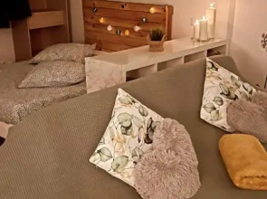 Grand T1 de 38 M2 Au Design Epuree (Adults Only)