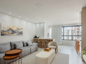Apto Novo com 3 Suites a 600 m da Praia ELJ1201