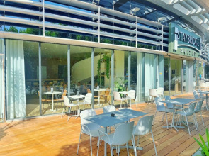 Staybridge Suites Dubai Internet City, an IHG Hotel