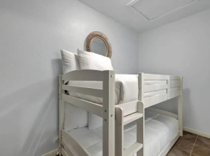 The KK Ranch-private Pool-hill Country Bliss