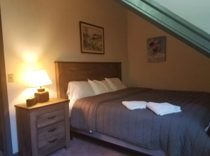Ski in & out Spruce Glen Townhomes on Great Eastern Trail