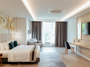 RUS Hotel&Convention