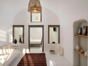 Madame Kalitsi-ariadni Apartment