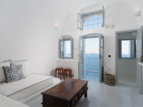 Oia Spirit Boutique Residences