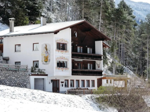 Stunning Apartment in Schnann With 2 Bedrooms and Wifi