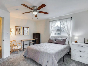 Charming Tacoma Vacation Rental: 2 Mi to Downtown!