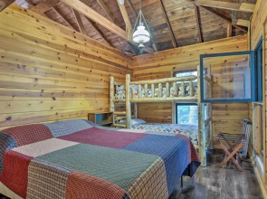 Eagle River Lakefront Retreat w/ Fire Pit & Grill