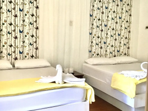 Rob and Fred's Resort