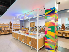 Kuta Beach Club Hotel