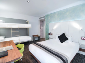 Petit Palace Boquería Garden