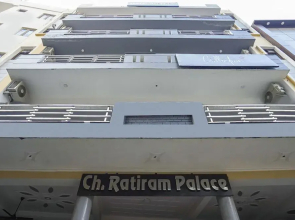 OYO Rooms Noida Atta Market