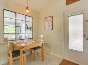 3 Mi to Dtwn Fort Myers: Apt w/ Outdoor Space
