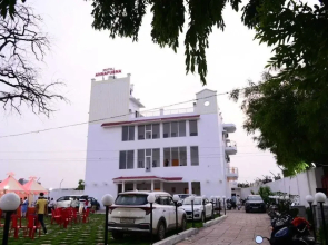 Hotel Annapurna Regency