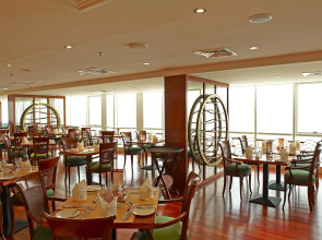 Golden Tulip Sharjah Hotel Apartments