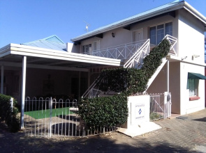 Victorian Lodge