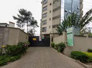 Fahari Suites by Homes By Della