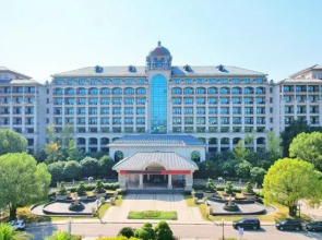 Hubei Culture and Tourism Honglian Lake Hotel