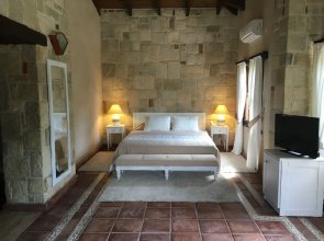 Urla Ciftlik Otel