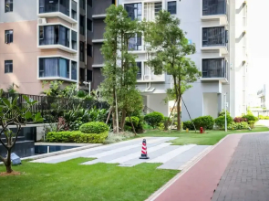 Locals Boutique Apartment Qianshan No.5