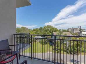 Sea Point by Hodnett Cooper