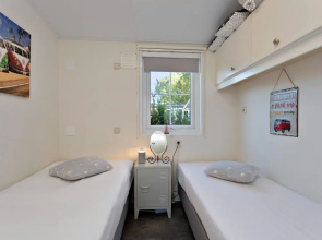 Lovely, Fully Furnished Chalet for 4 People